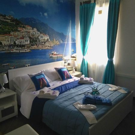 Villa Vittoria Mini Hotel Salerno Bagian luar foto