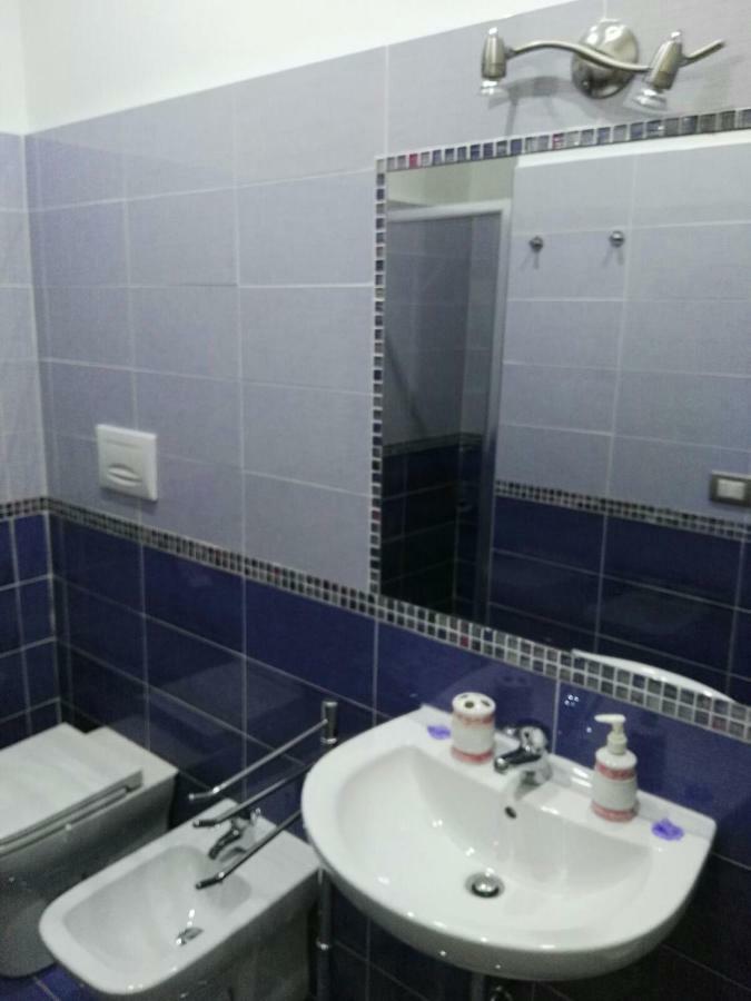 Villa Vittoria Mini Hotel Salerno Bagian luar foto